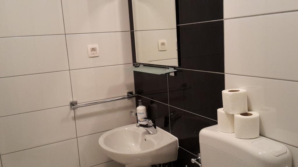 Pansion Polonia Medjugorje Hotell Exteriör bild